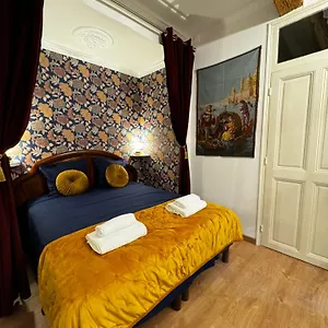 https://studio-place-saint-didier.aixenprovencehotels.org